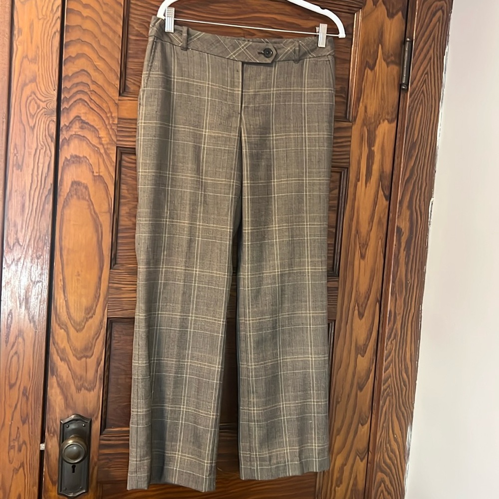 Loft 8P mid rise brown plaid dress pants